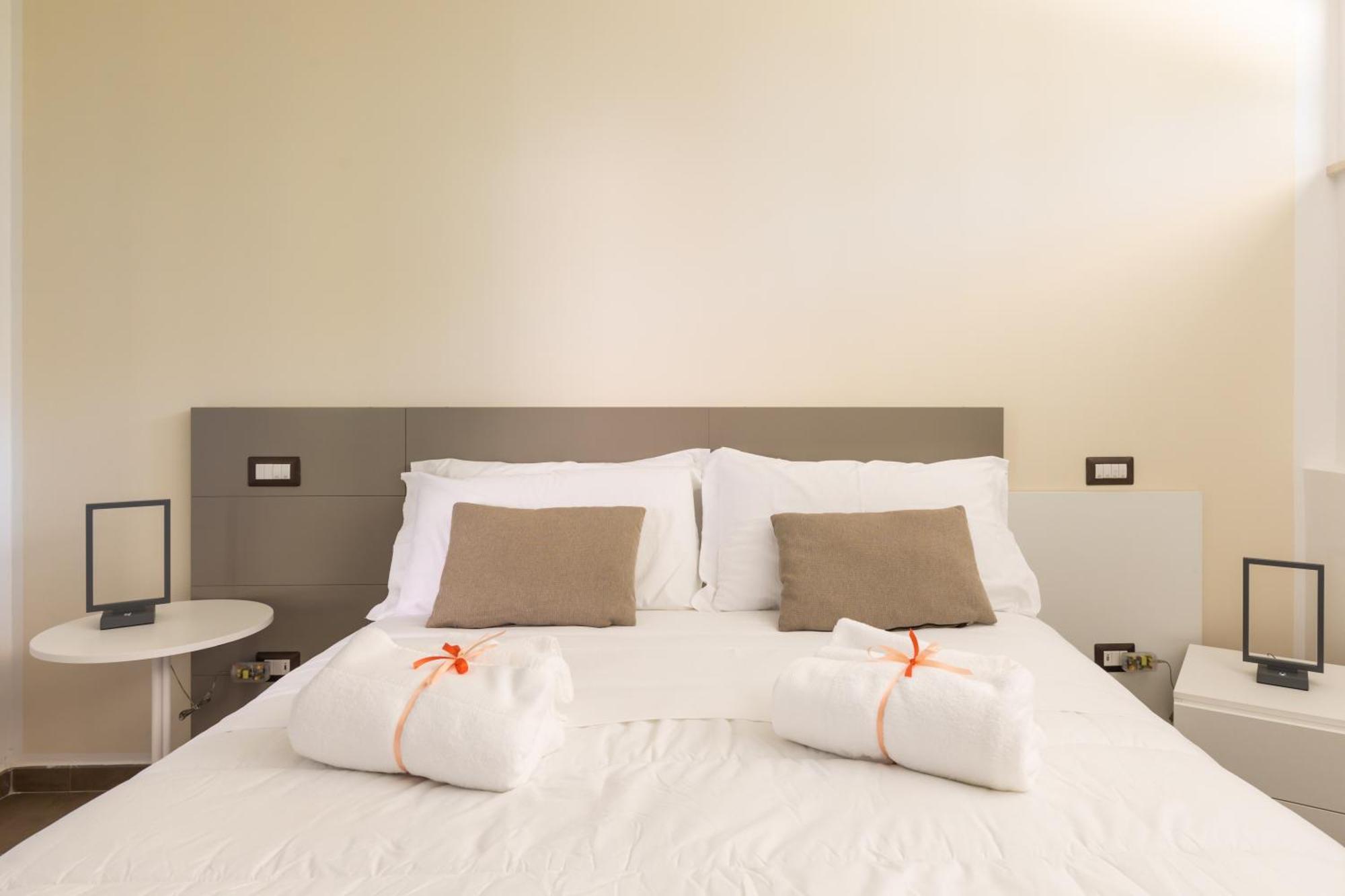 Exclusive Perugia Getaway - Apartments With Shared Pool & Parking エクステリア 写真